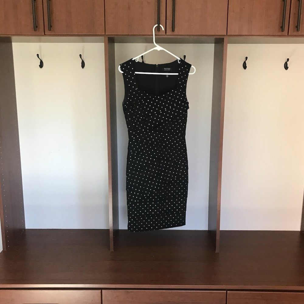 White House Black Market Instantly Slimming Dress